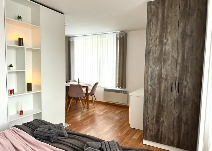 Pirin Sense A11 Banszko